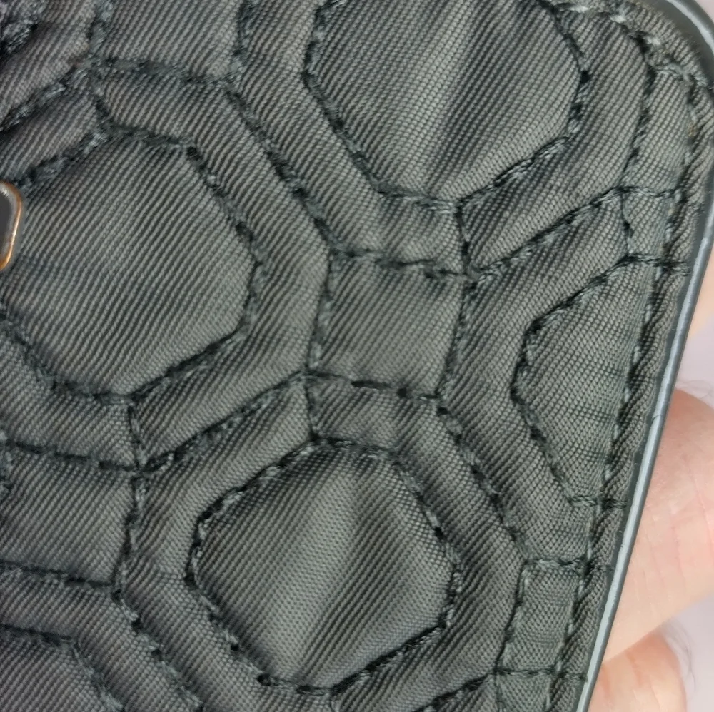 Vera Bradley Gray Quilted Organizer Wallet Magnetic Snap Closure